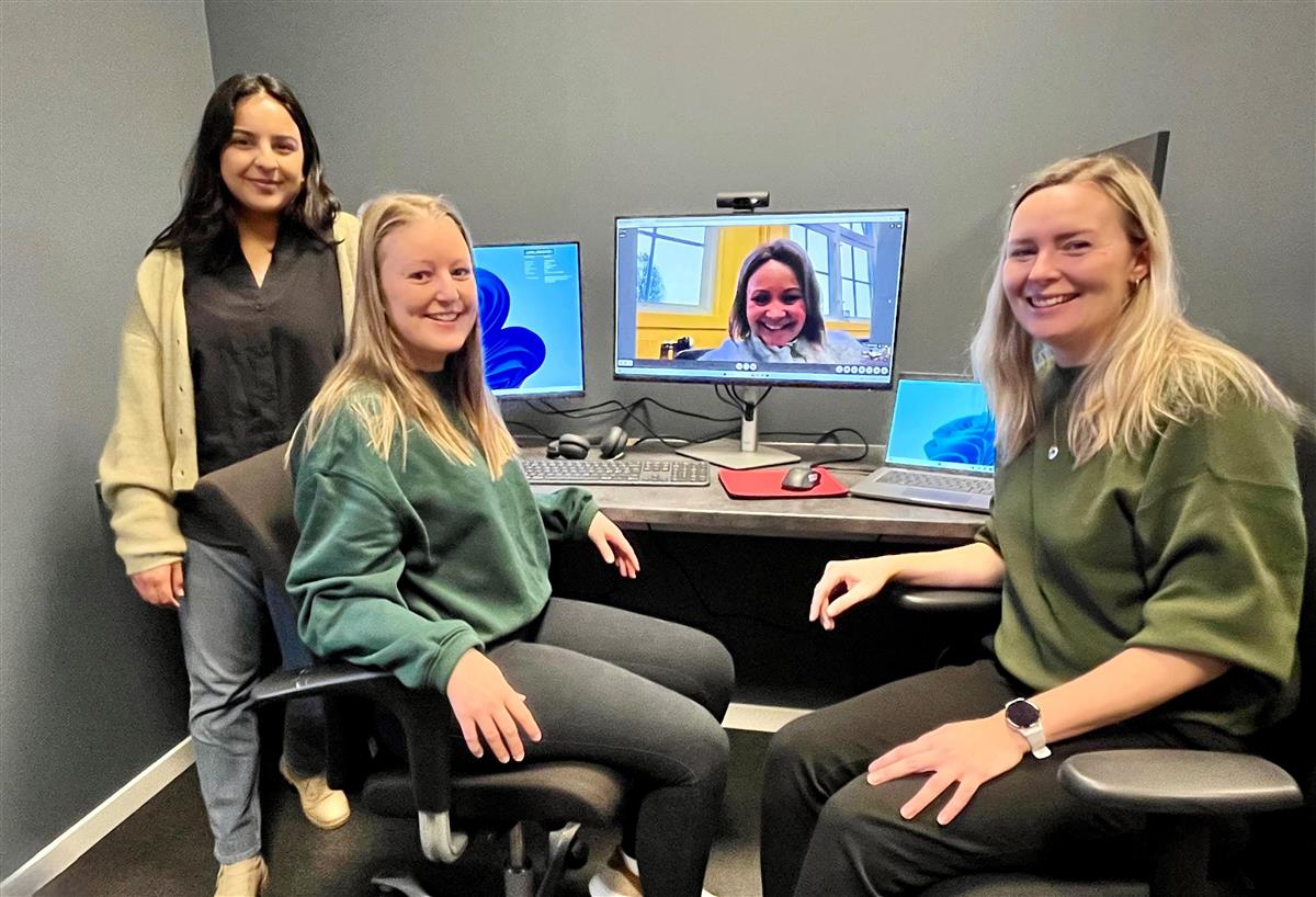 Ansatte ved digital hjemmesykepleie - Klikk for stort bilde